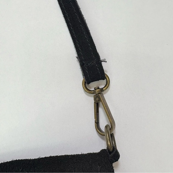 Black Genuine Leather Crossbody Bag Made in Italy - Picture 5 of 16